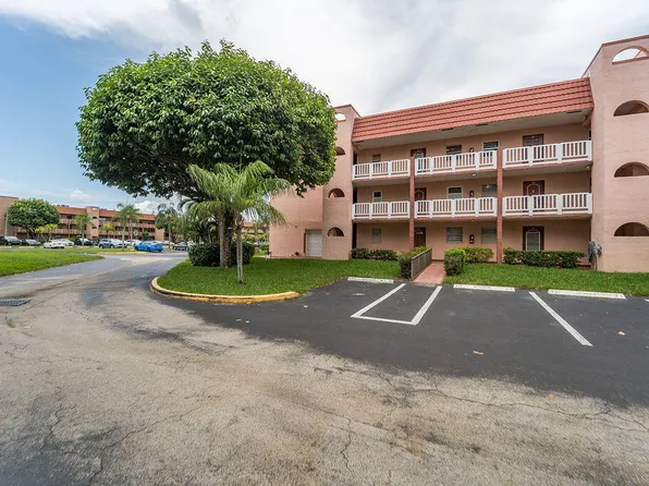 9641 SUNRISE LAKES Boulevard #208, Sunrise, FL 33322