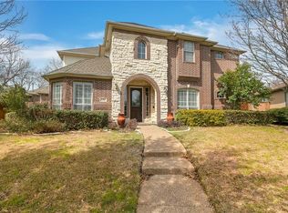 2342 Clearspring Dr N, Irving, TX 75063