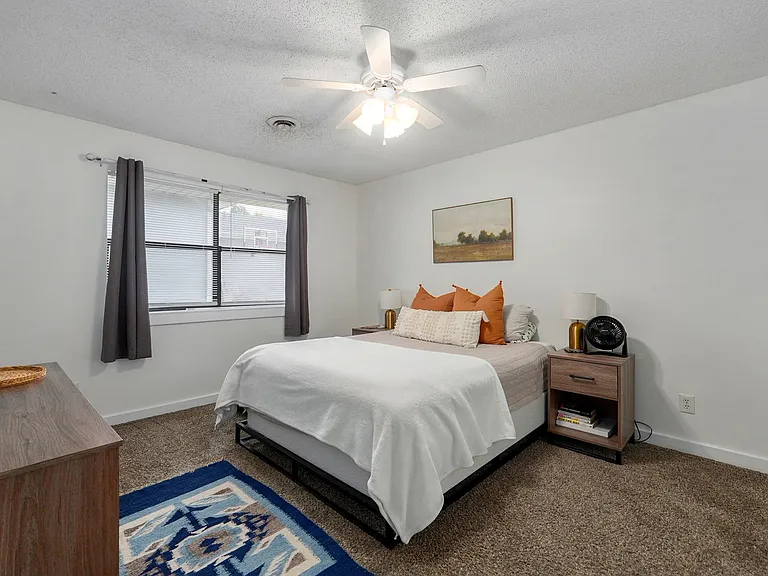 621 W Edgewood St #621 — Photo 12