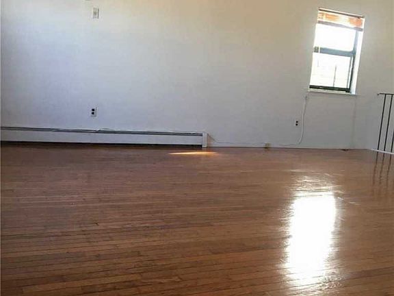 3rd image of 12118 Guy R Brewer Blvd