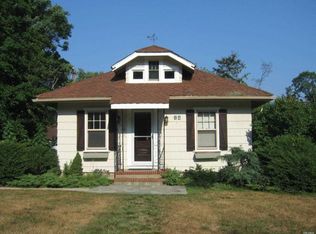 14 W Meadow Rd, Setauket, NY 11733