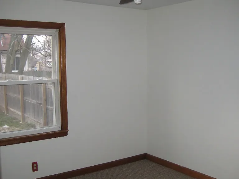 11 N Seymour St — Photo 3