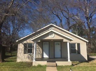 405 N Rodeo St, Gladewater, TX 75647