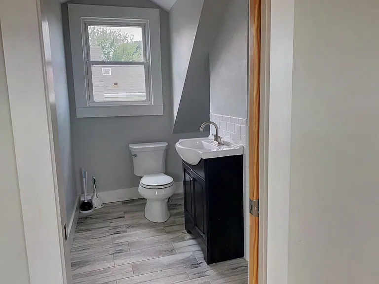 23 Vesper St #3 — Photo 9
