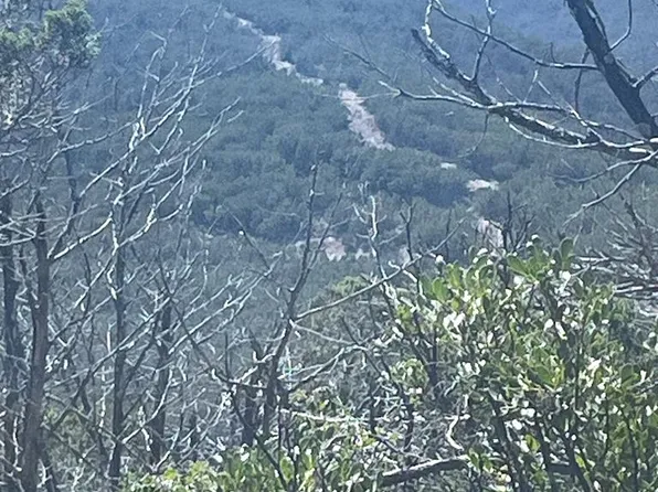 527 Arrowhead Ln, Leakey, TX 78873