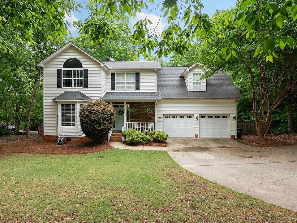 1st image of 200 Shady Ln