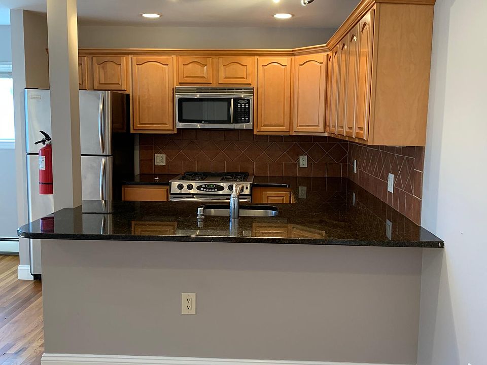 1st image of 317 7th Ave APT 6