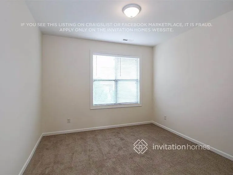 35 Baron Ct — Photo 9