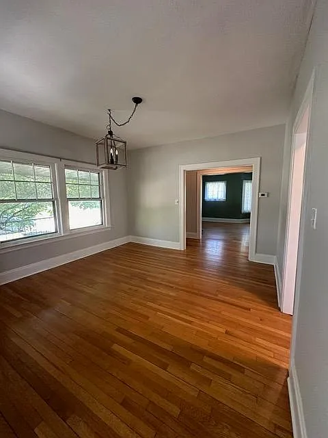 5 bed, 2009 sqft, $2,200 — Photo 4