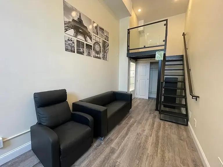 1028 Commonwealth Ave #109 — Photo 9