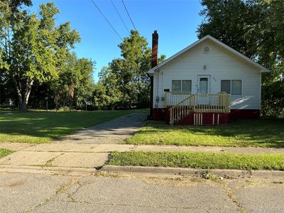 288 Hughes Ave, Pontiac, MI, 48341