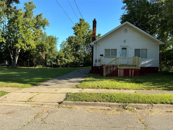 288 Hughes Ave, Pontiac, MI 48341