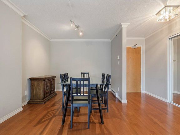 5th image of 2288 Pine St #701