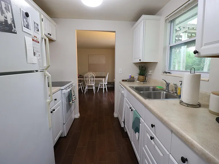 257 Rosario St — Photo 2