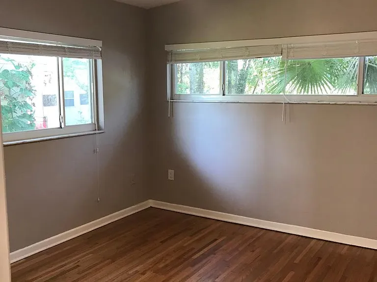 1610 E Ridgewood St — Photo 10
