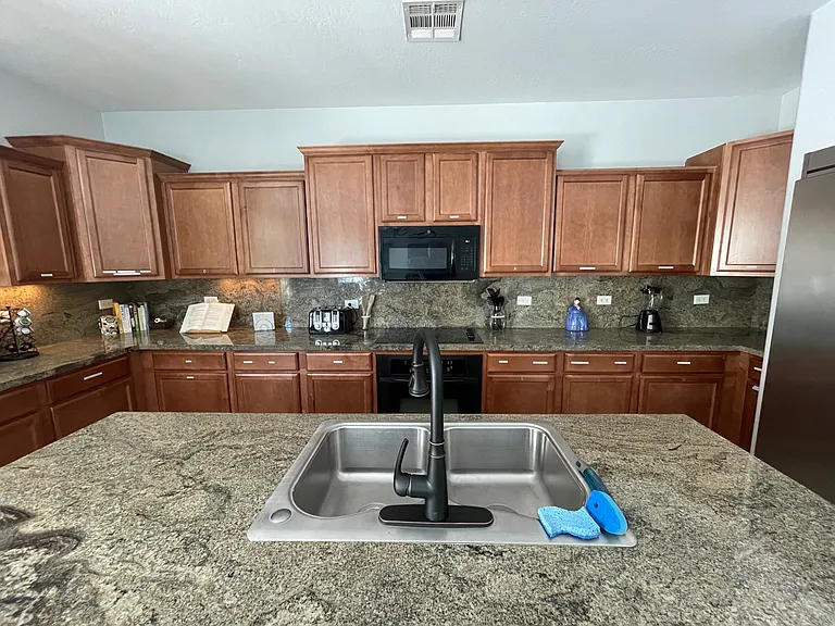 3305 E Windsor Dr — Photo 38