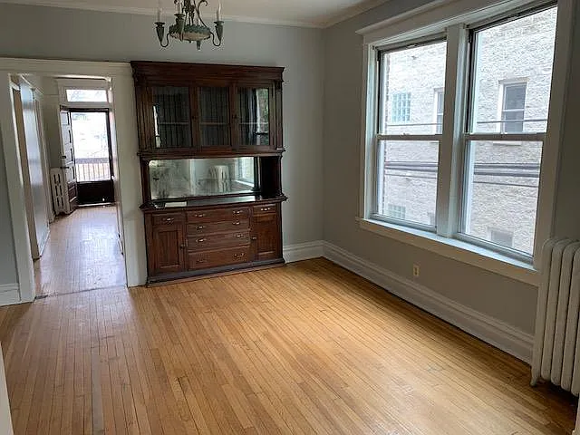 Building Photo - 1548 W Addison St