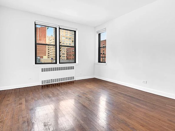 2nd image of 50 E 8th St APT 4V