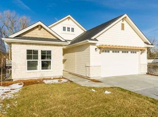 5751 N Portsmouth Ave, Boise, ID 83714