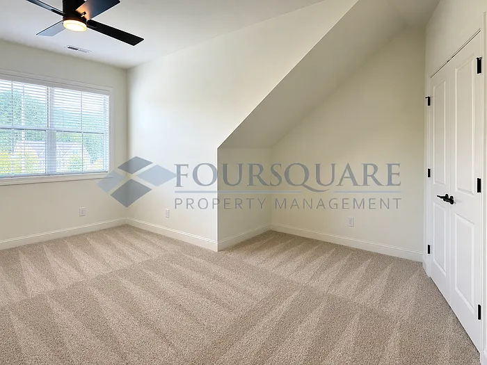 2204 Timberview Dr — Photo 38