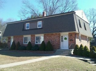137 Walnut St, Southington, CT 06489