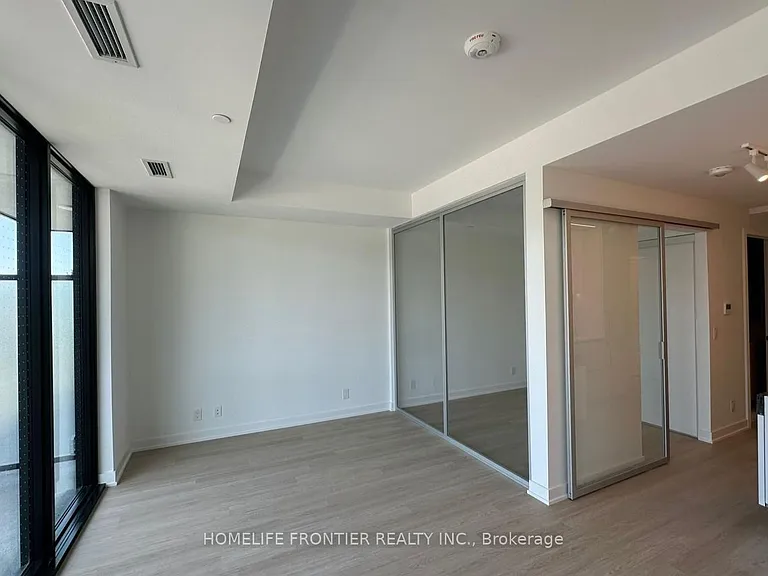 699 Sheppard Ave E #221 — Photo 3