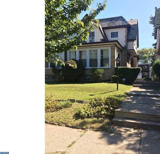 1st image of 1104 E Haines St