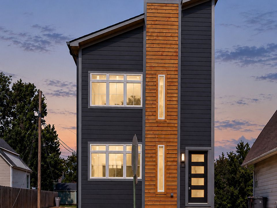 1st image of 620 E 21st St