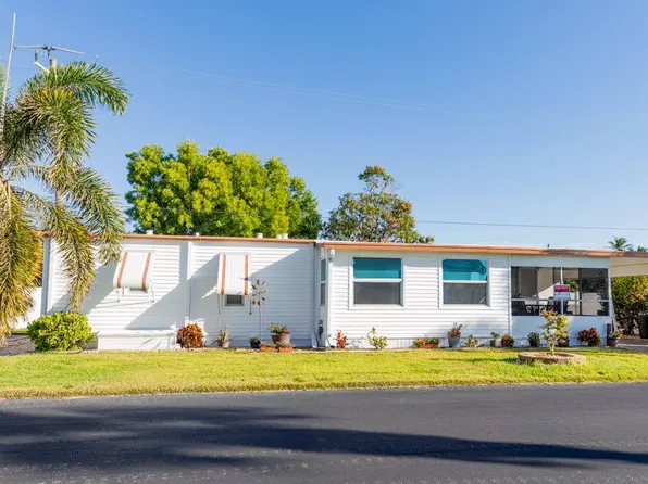 27 Grouper Dr #27, Naples, FL 34112