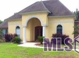 12886 Pendarvis Ln, Walker, LA 70785