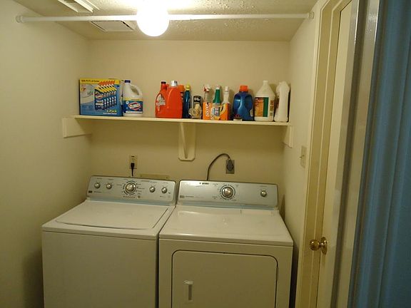 4th image of 1367 Edenderry Ln