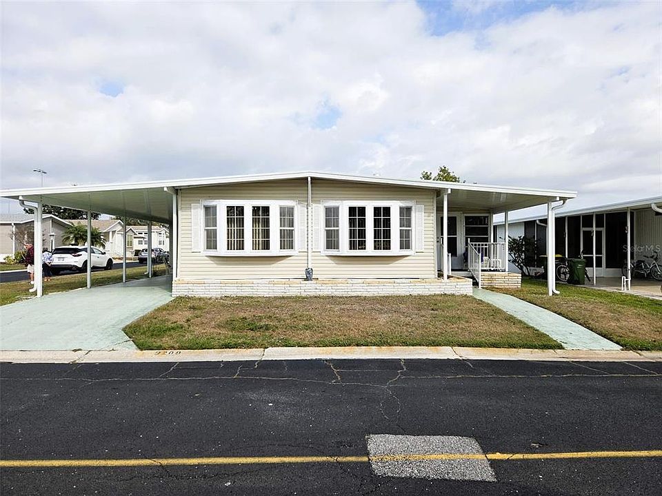 1st image of 3209 OAKWOOD BOULEVARD S