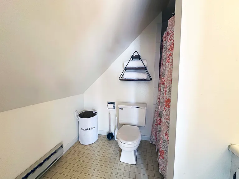 13 Center St #3 — Photo 16