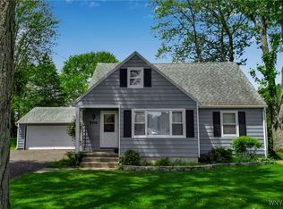 6764 Sy Rd, Niagara Falls, NY 14304