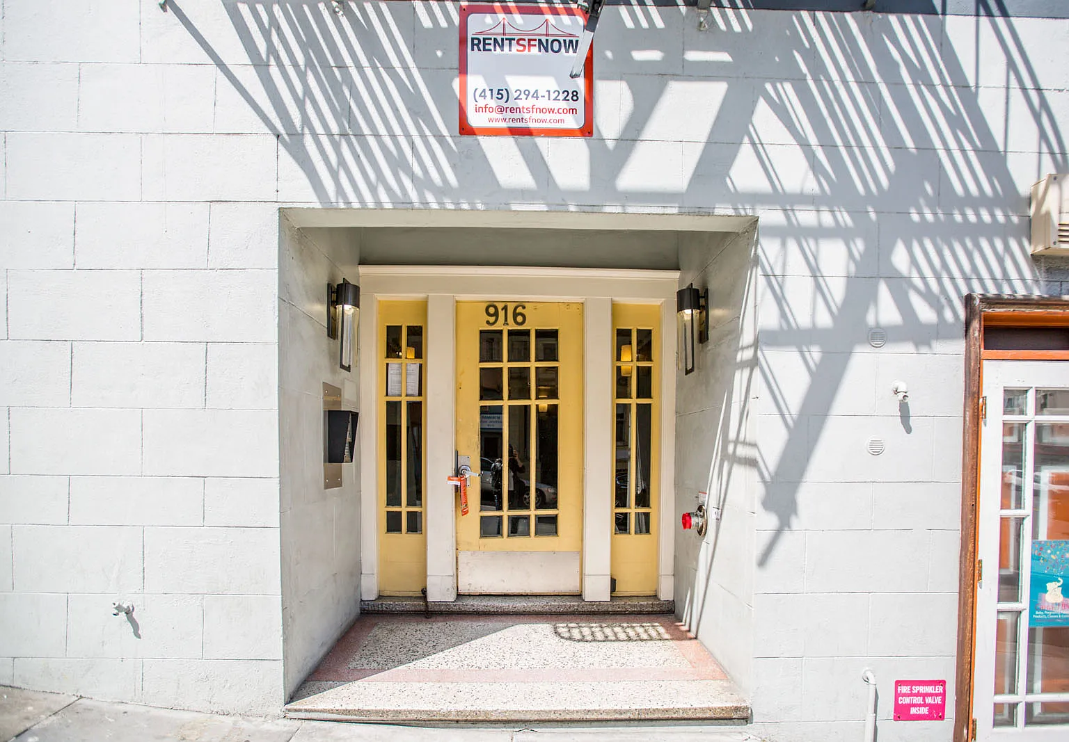916 Pacific — Photo 1