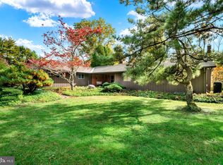 2816 Winding Rd, Kintnersville, PA 18930