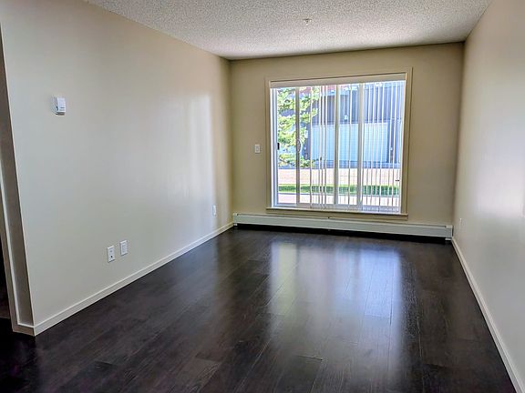 2nd image of 3357 16a Ave NW