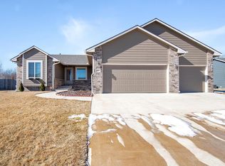 855 Cattail, Haysville, KS 67060