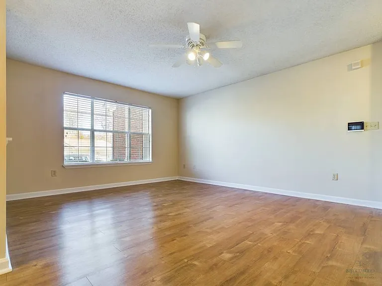 Bridlewood On Westland Apartments — Photo 56