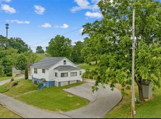 1308 Division St, Parkersburg, WV 26101