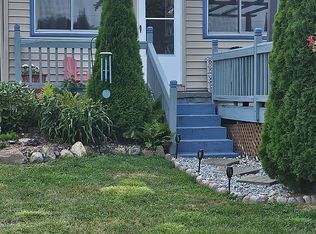 6433 S Sunset Blvd, Macy, IN 46951