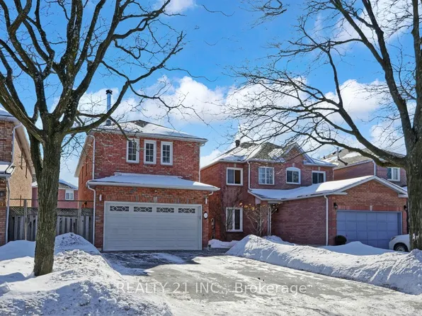 11 Iles St, Ajax, ON L1T 3V4