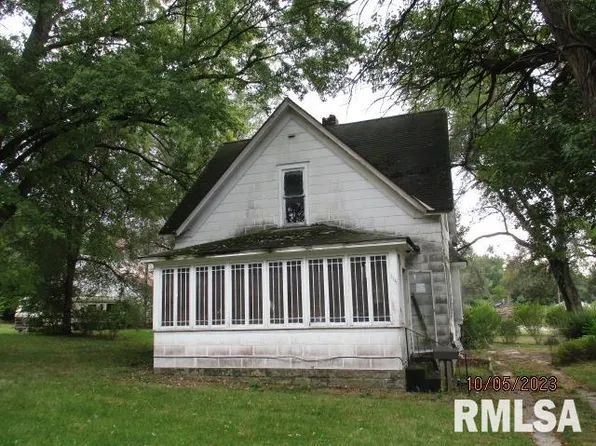 115 W 3rd St, Havana, IL 62644