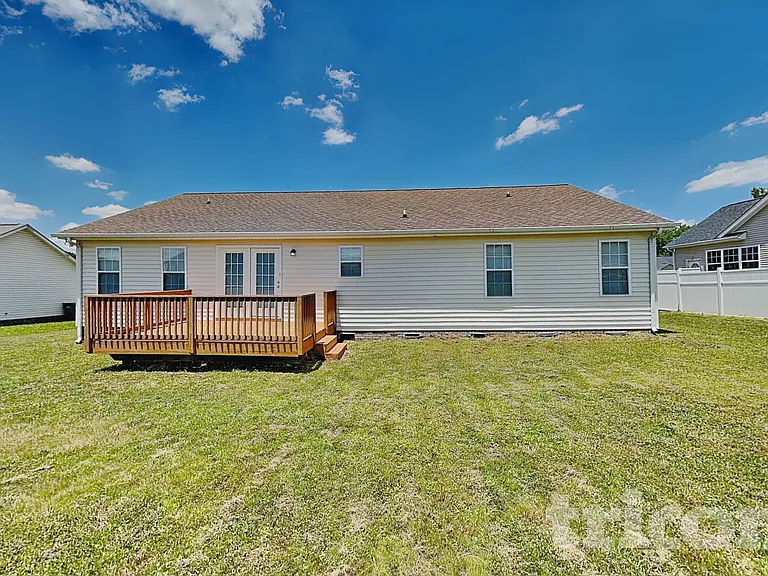 743 Faith St — Photo 15