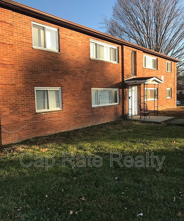 1st image of 3632 Cushing Dr #D