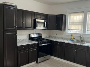 41 Chelsea Ave, East Orange, NJ 07018