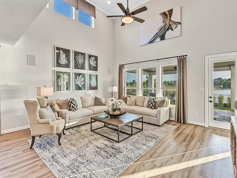 11 Shumard Oak Dr — Photo 12