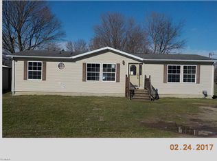 15470 South St, Three Rivers, MI 49093