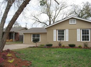 413 E D St, Jenks, OK 74037