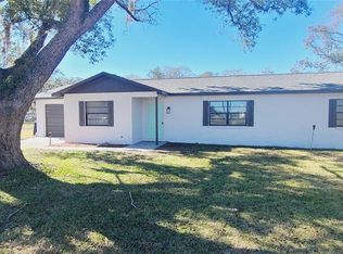 208 Thrasher Rd, Plant City, FL 33566